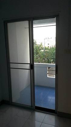 Condo · Wang Thonglang, bangkok — photo 4