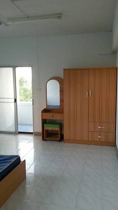 Condo · Wang Thonglang, bangkok — photo 5