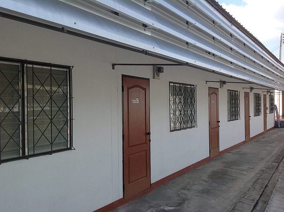 Condo — photo 1