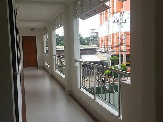 Condo — photo 3