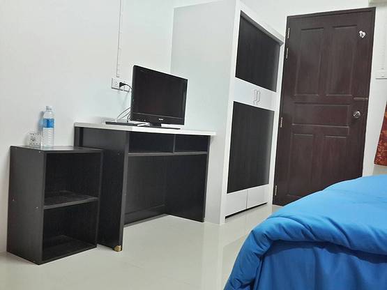 Condo — photo 2