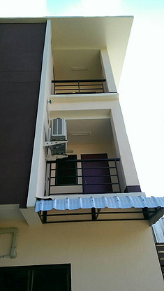 Condo — photo 2
