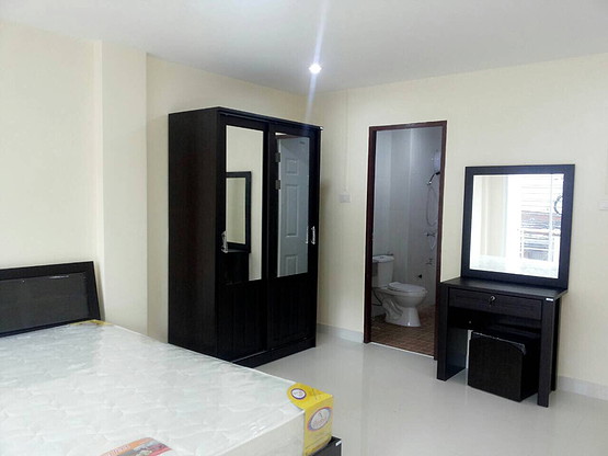 Condo — photo 3