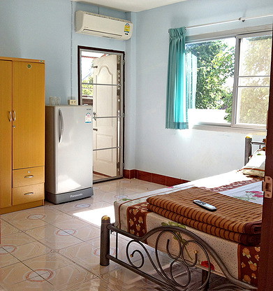 Condo — photo 3