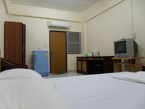 Condo · Mueang Samut Prakan — photo 3