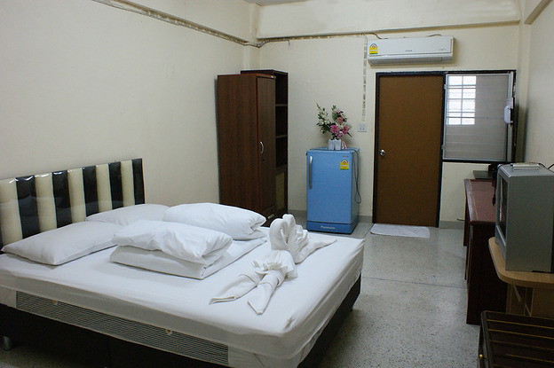 Condo · Mueang Samut Prakan — photo 5