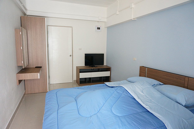 Condo · Bang Sue, bangkok — photo 3