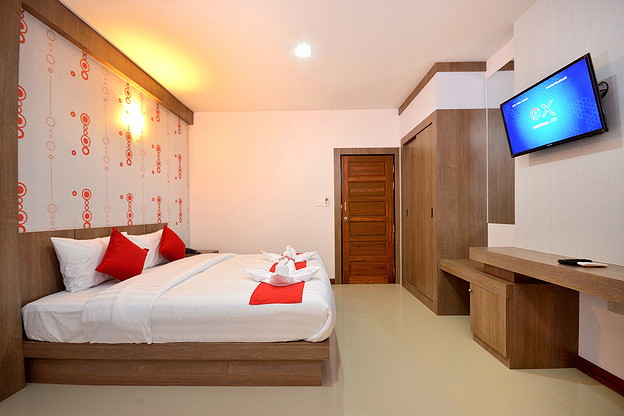 Condo — photo 3