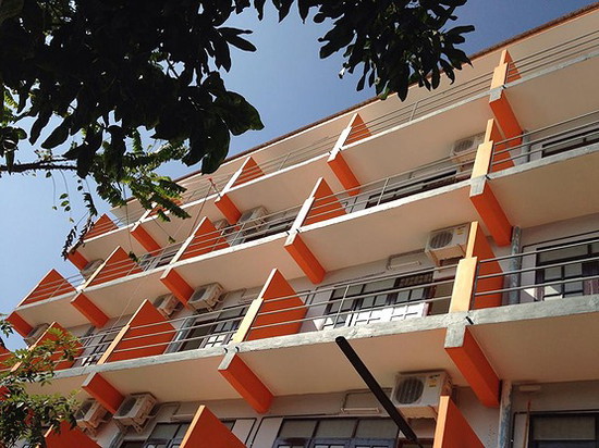 S60 APARTMENT suksawat road 500 B.Daily Clean and safety place free Wifi - Apartment for Rent