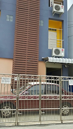 Condo · Huai Khwang, bangkok — photo 1