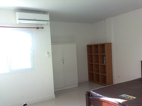 Condo · Bang Bua Thong — photo 3