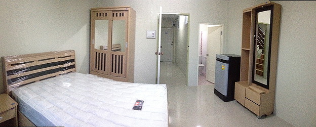 Condo — photo 2