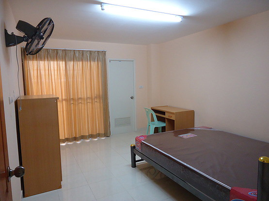 Condo — photo 3