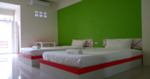 Condo — photo 2