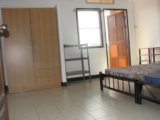 Condo · Mueang Nonthaburi — photo 1