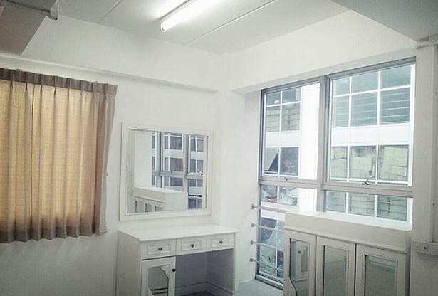Condo · Pom Prap Sattru Phai, bangkok — photo 3