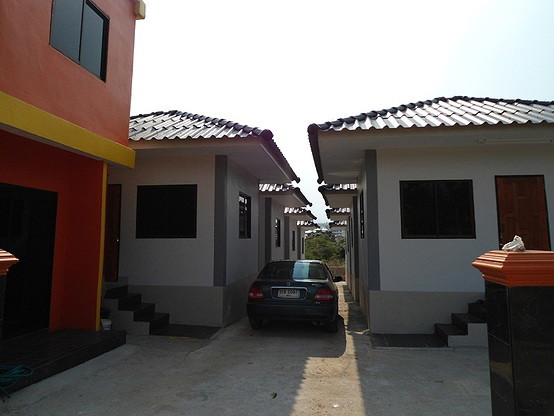 Condo — photo 2