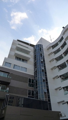 Condo · Huai Khwang, bangkok — photo 2