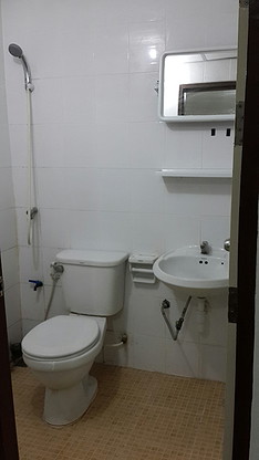 Condo · Huai Khwang, bangkok — photo 2