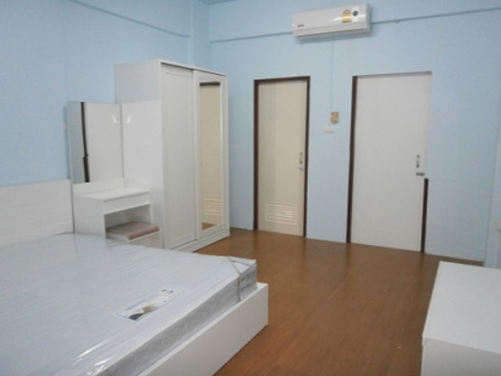 Condo · bangkok — photo 1