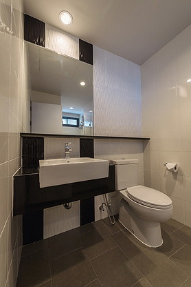 Condo · Mueang Chon Buri, chon_buri — photo 2
