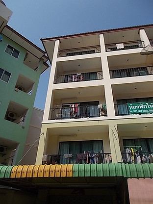 Condo · Mueang Chon Buri, chon_buri — photo 2