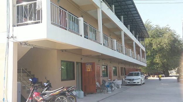 Condo — photo 1