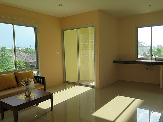 Condo — photo 4