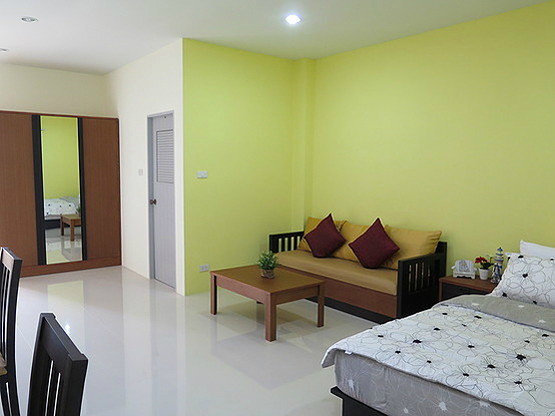 Condo — photo 3