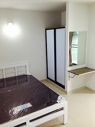 Condo — photo 2