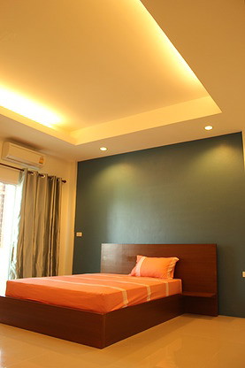 Condo — photo 1