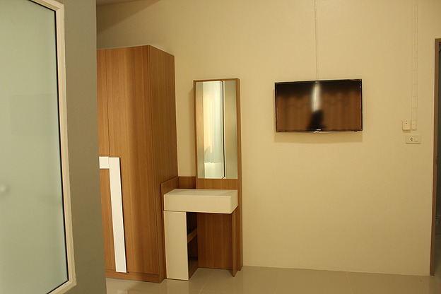 Condo — photo 4