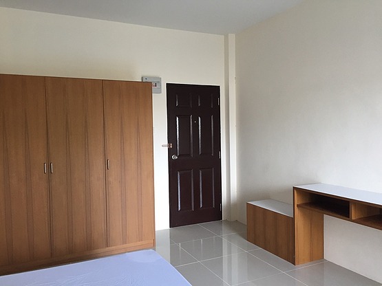 Condo · Mueang Chon Buri, chon_buri — photo 3