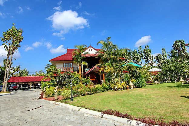 Condo · San Sai, chiang_mai — photo 1