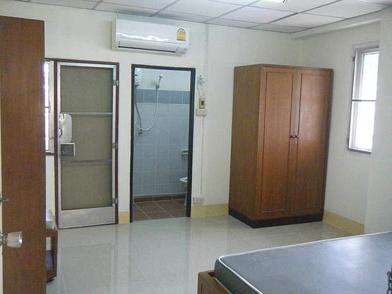 Condo · bangkok — photo 2
