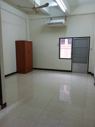 Condo · Dusit, bangkok — photo 3