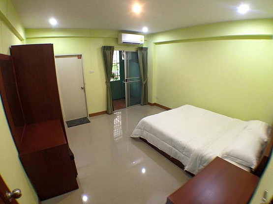 Condo · bangkok — photo 4