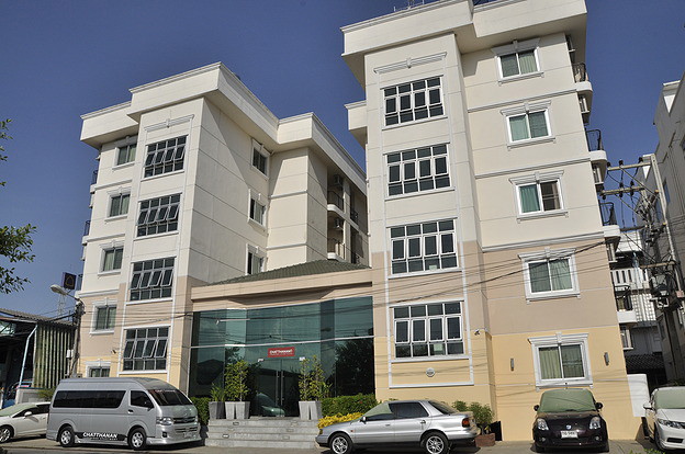 Condo — photo 2