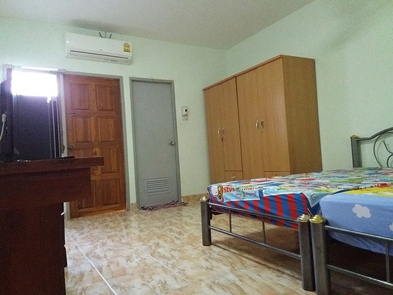 Condo — photo 2