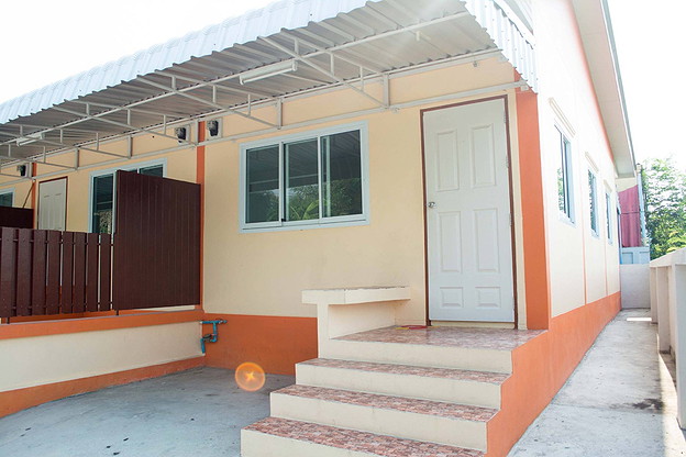 Condo — photo 2