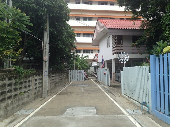 Condo · Mueang Chon Buri, chon_buri — photo 4