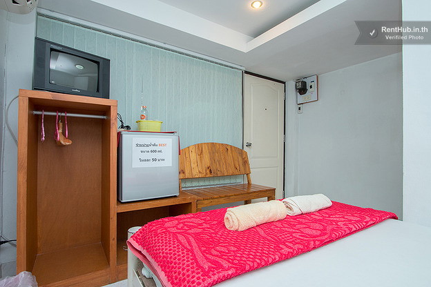 Condo · Pathum Wan, bangkok — photo 1