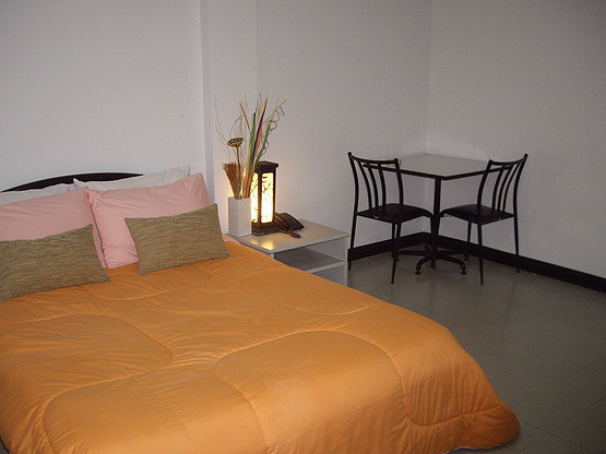 Condo · Saphan Sung, bangkok — photo 3