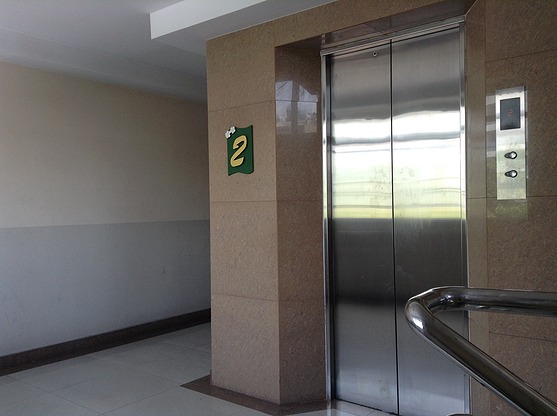 Condo · Khlong Toei, bangkok — photo 1