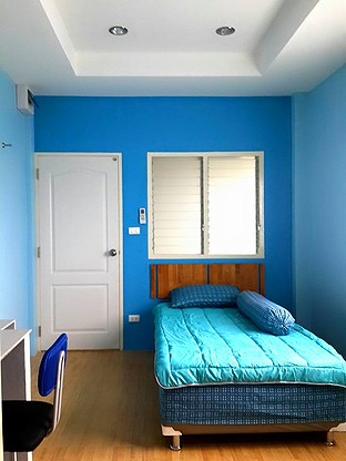 Condo — photo 2