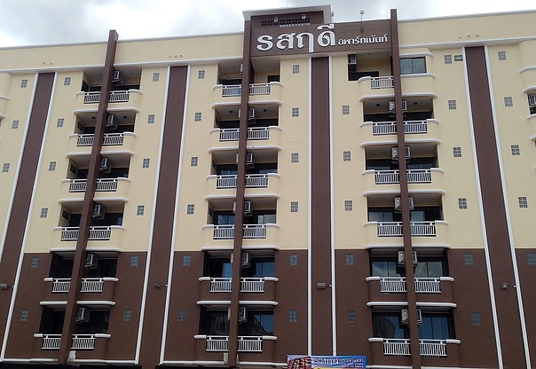 Condo · chon_buri — photo 2