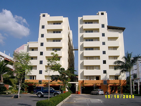 Condo · Yan Nawa, bangkok — photo 4