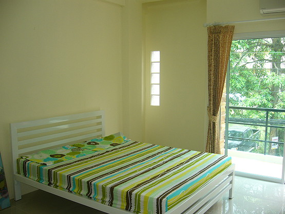 Condo · Mueang Chon Buri, chon_buri — photo 2