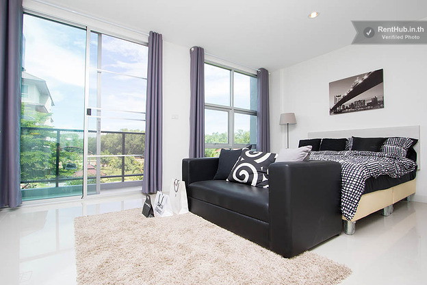Condo — photo 2