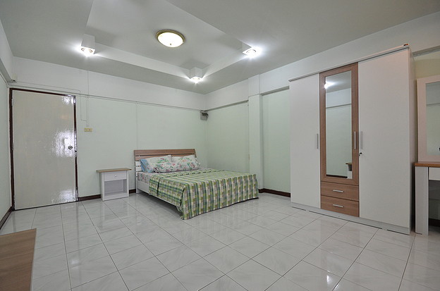 Condo · Mueang Nonthaburi — photo 2
